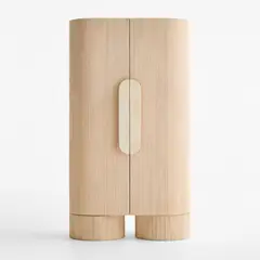 CRATE & BARREL - Gabinete Kahn de Mader 2 Puertas