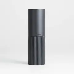 CRATE & BARREL - Molinillo de Sal de Madera Ebonizada Hanno
