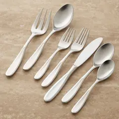 CRATE & BARREL - Juego de Cubiertos de 22pzs Dune