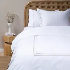 BASEMENT HOME - Funda Plumón Bordada New Hotel Collection 100% Algodón