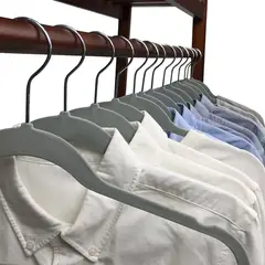 MICA - Set X 50 Colgadores De Ropa Terciopelo Gris