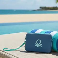 BENETTON - Estuche de Playa Silicona