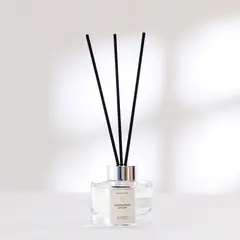 BASEMENT HOME - Difusor Aromático Sándalo y Jengibre 150ml