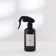 BASEMENT HOME - Ambientador Aromático Lirio y Flor de Loto