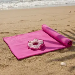 BENETTON - Neceser + Toalla Microfibra + Scrunchie