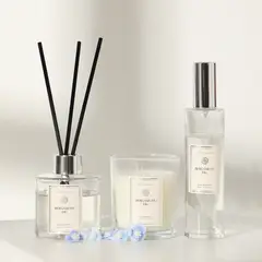 BASEMENT HOME - Set Aromático Bergamota: Vela Aromática  132ml + Difusor 80ml + Ambientador Spray 80ml