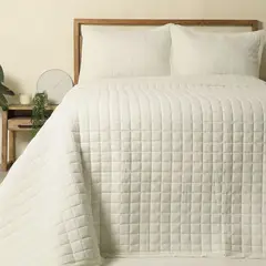 MICA - Cubrecama Liso Pedro