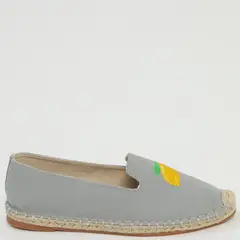 FALABELLA - Alpargatas Niña x Capittana