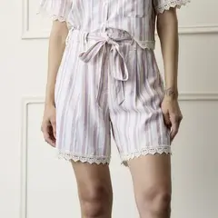 BASEMENT - Short Mujer