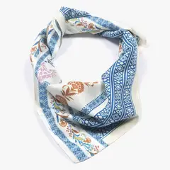 BASEMENT - Pañuelo Mujer