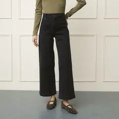 BASEMENT - Jean Mujer