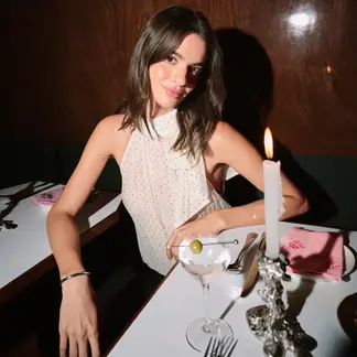 BASEMENT - Top Halter Mujer Studio