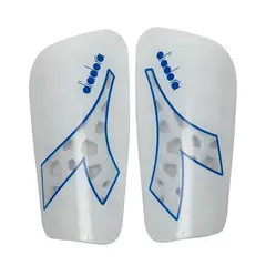 DIADORA - Canilleras Deportivas Hombre