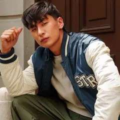 STARTER - Casaca Regular Fit Hombre