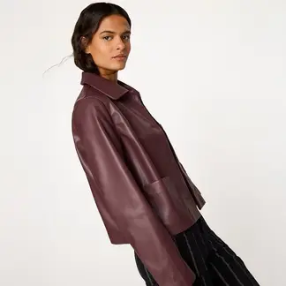 UNIVERSITY CLUB - Casaca Efecto Cuero Mujer