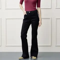 BASEMENT - Jean Flare Tiro Medio Mujer