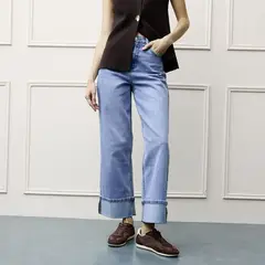 BASEMENT - Jean Straight Tiro Alto Mujer