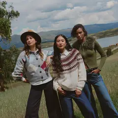 BASEMENT - Chompa Mujer