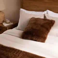 BASEMENT HOME - Cojín Faux Fur Premium 50x50cm