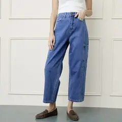 BASEMENT - Jean Straight Tiro Alto Mujer