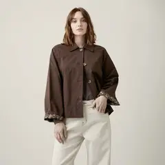 UNIVERSITY CLUB - Trench Corto Mujer