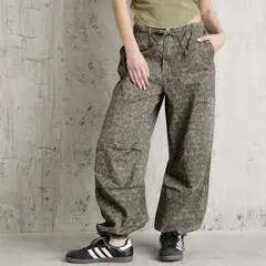 DENIMLAB - Pantalón Straight Tiro Medio Mujer