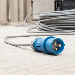 MENNEKES - Enchufe Industrial 2P+T 16A 415 V