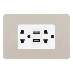 BTICINO - Tomacorriente Doble P/T + 2 Tomas USB A-C Matix GO Arena