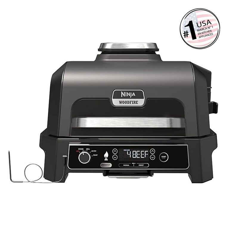 Parrilla eléctrica con Ahumador Woodfire Pro XL