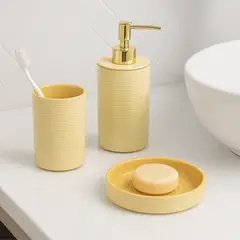 JUST HOME COLLECTION - Dispensador de Jabón Rene Amarillo + Portacepillos de Cerámica Rene 270ml Amarillo + Jabonera de Cerámica Rene Amarillo