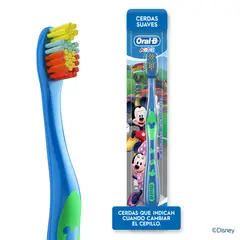 ORAL B - Cepillo Dental Kids Mickey Mouse